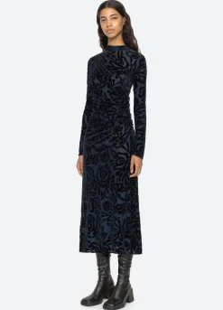 Dresses><noscript><img width=