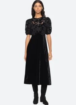 Dresses><noscript><img width=