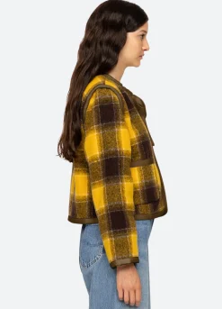Outerwear><noscript><img width=