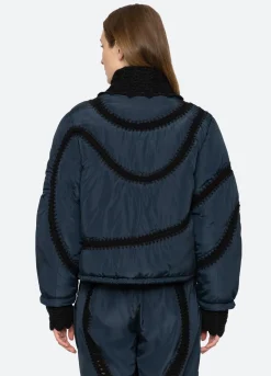 Outerwear><noscript><img width=
