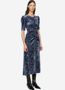 Dresses><noscript><img width=