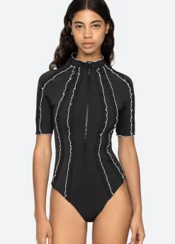 Swimwear><noscript><img width=