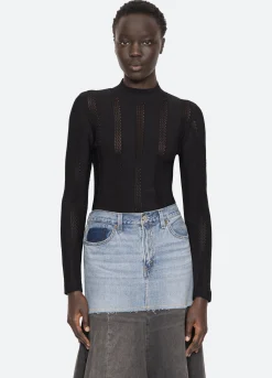 Sweaters|Tops><noscript><img width=