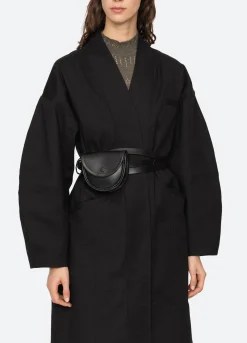 Outerwear><noscript><img width=
