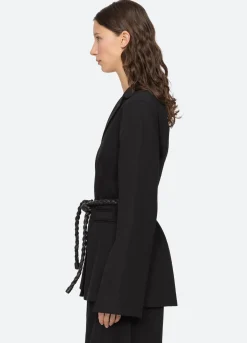 Outerwear><noscript><img width=