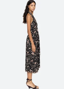 Dresses><noscript><img width=