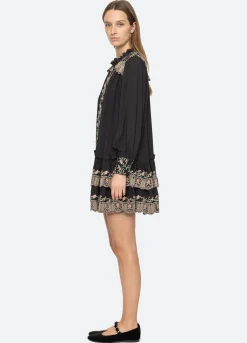 Dresses><noscript><img width=