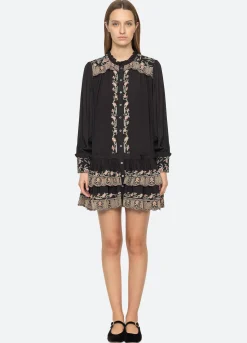Dresses><noscript><img width=