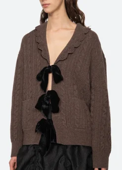 Sweaters|Tops><noscript><img width=