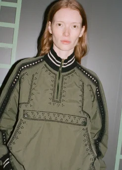 Outerwear><noscript><img width=
