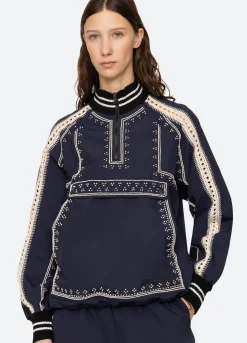 Outerwear><noscript><img width=