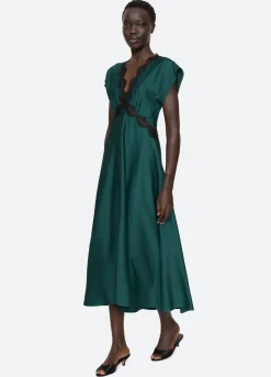 Dresses><noscript><img width=