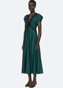 Dresses><noscript><img width=