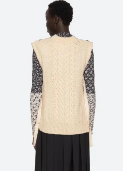Sweaters|Tops><noscript><img width=
