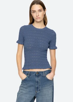 Sweaters|Tops><noscript><img width=