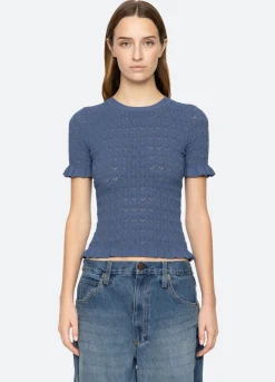 Sweaters|Tops><noscript><img width=