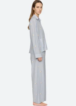 Sleepwear><noscript><img width=