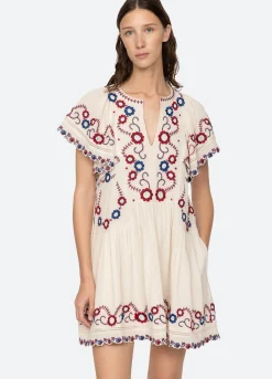 Dresses><noscript><img width=