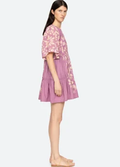 Dresses><noscript><img width=