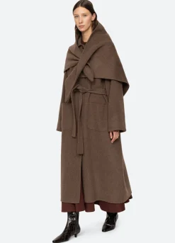 Outerwear><noscript><img width=