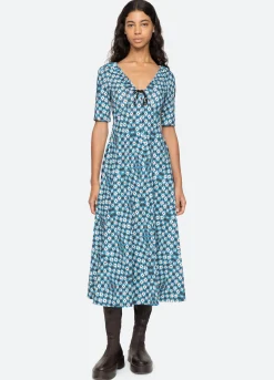 Dresses><noscript><img width=